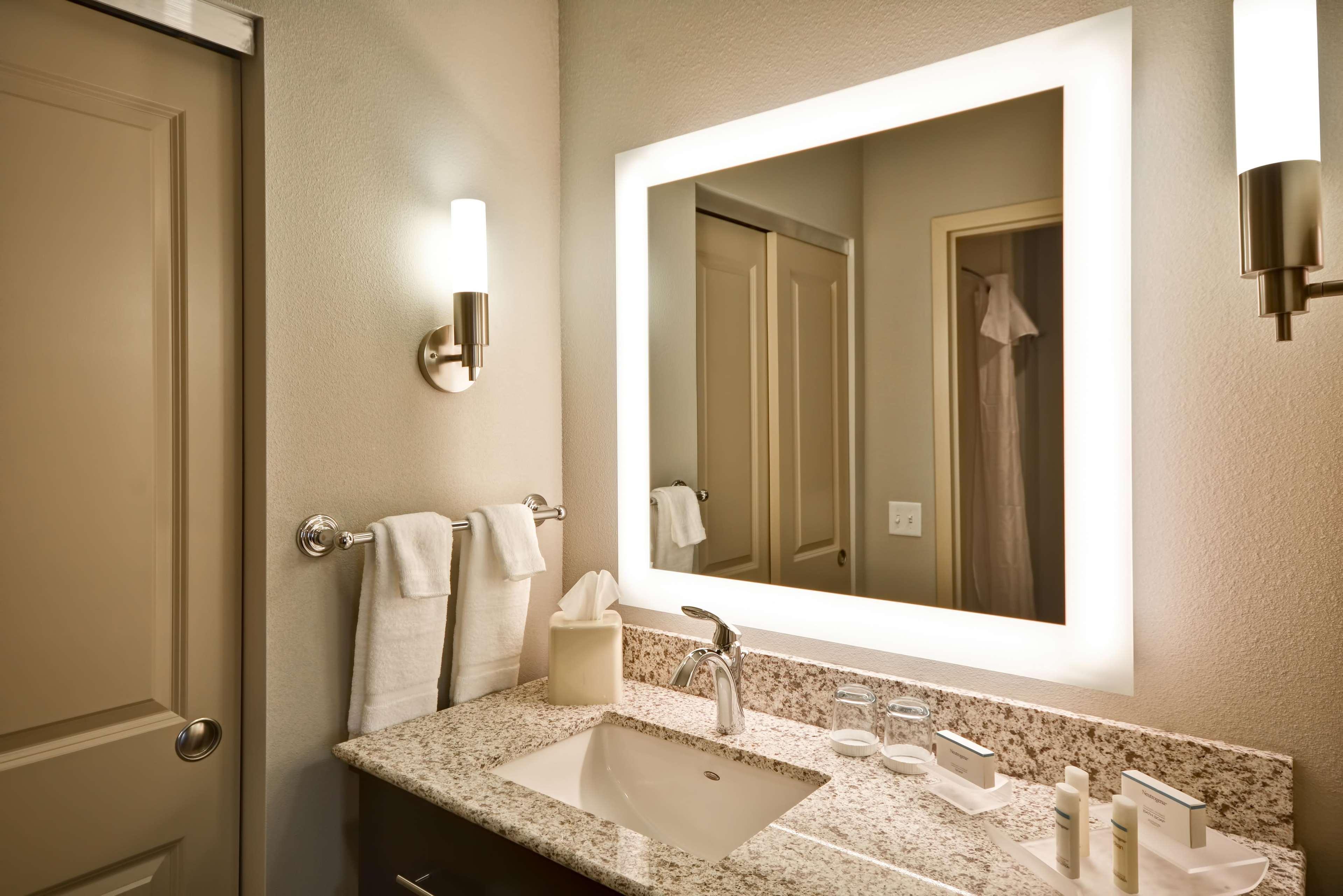 Homewood Suites By Hilton Phoenix Tempe Asu Area מראה חיצוני תמונה