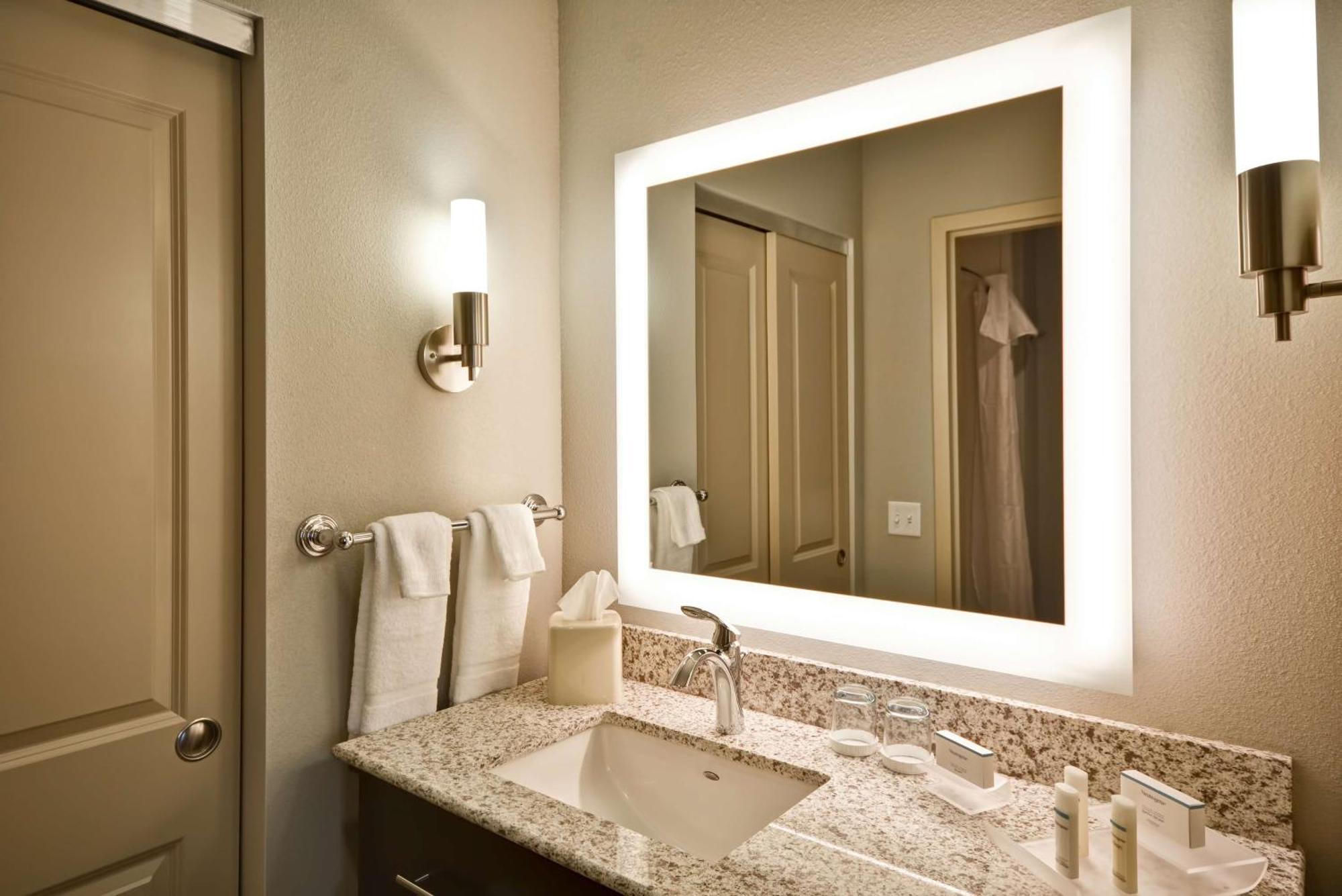Homewood Suites By Hilton Phoenix Tempe Asu Area מראה חיצוני תמונה
